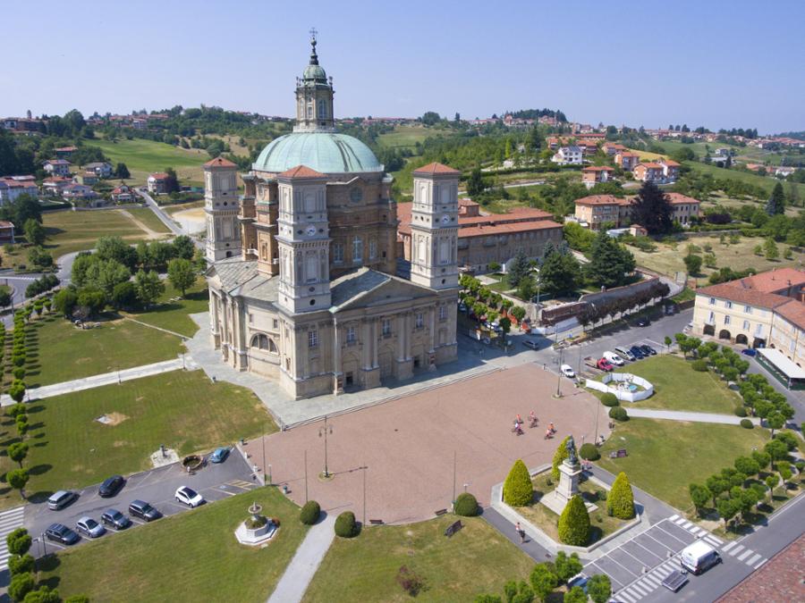 SANTUARIO BASILICA REGINA MONTIS REGALIS - VICOFORTE